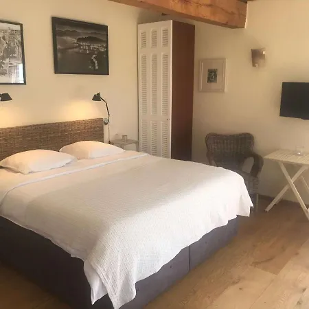 Nocleg ze śniadaniem La Begude - Boutique Luxury